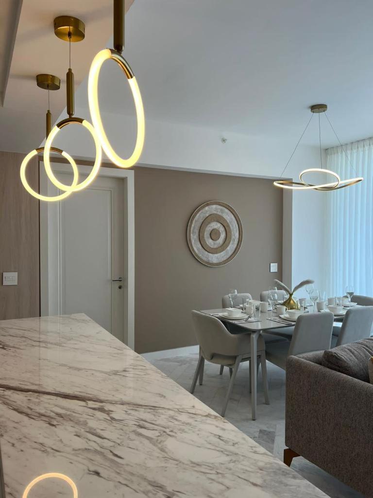 Wanders & Yoo Apartment *